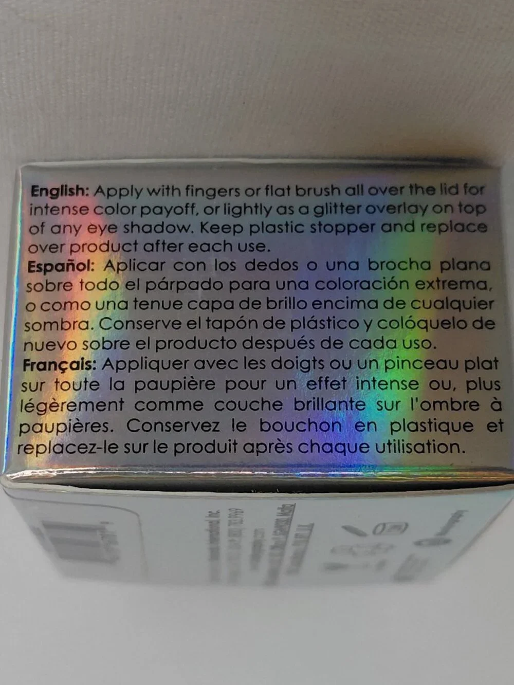 Bodyography - Glitter Pigments in Eclipse (Burgundy/Pink)